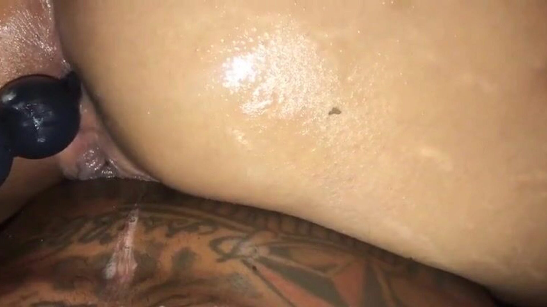 Asain greased gazoo takes large dong in her butt