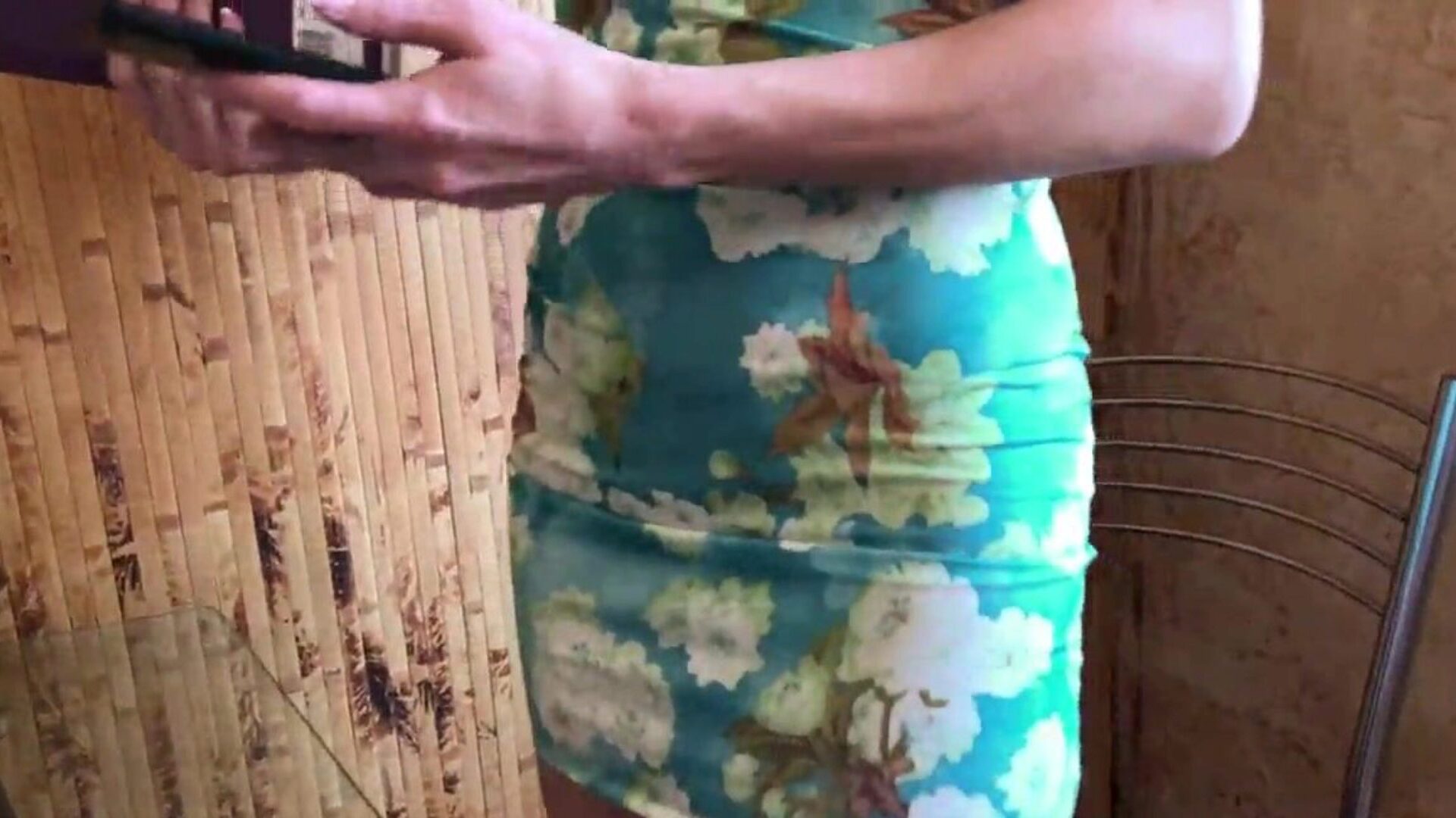 Fucked Friend's Mom With Big Tits While No One Was Home - Russian Amateur Video Conversation